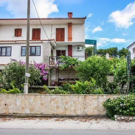 Nela Lejlighed Trogir