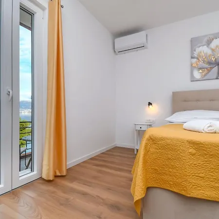 Apartment Nela *